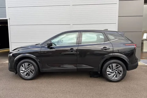 EF72XNT Nissan Qashqai 1.3 DIG-T MHEV Acenta Premium XTRON Euro 6 (s/s) 5dr Thumbnail #31