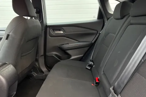 EF72XNT Nissan Qashqai 1.3 DIG-T MHEV Acenta Premium XTRON Euro 6 (s/s) 5dr Thumbnail #34