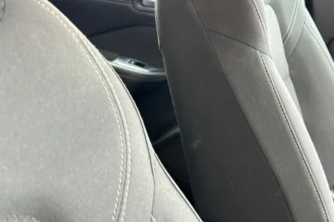 EF72XNT Nissan Qashqai 1.3 DIG-T MHEV Acenta Premium XTRON Euro 6 (s/s) 5dr Thumbnail #35