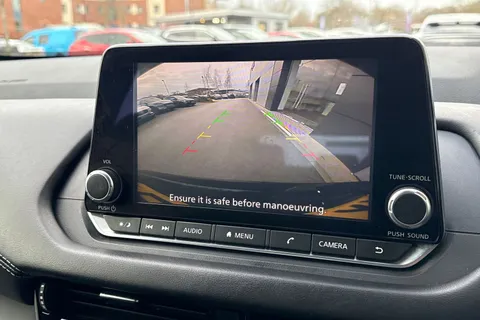 EF72XNT Nissan Qashqai 1.3 DIG-T MHEV Acenta Premium XTRON Euro 6 (s/s) 5dr Thumbnail #46