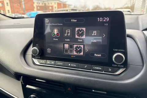 EF72XNT Nissan Qashqai 1.3 DIG-T MHEV Acenta Premium XTRON Euro 6 (s/s) 5dr Thumbnail #47