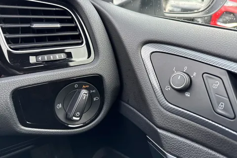 MD68RNY Volkswagen Golf 1.5 TSI EVO 150 R-Line 5dr DSG | Rear View Camera |  Adaptive Cruise Contro Thumbnail #24