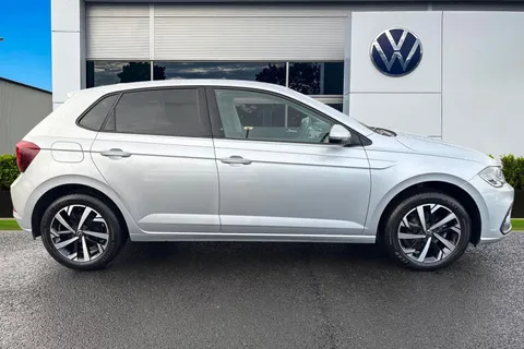 YN25ZLV Volkswagen Polo 1.0 TSI Match 5dr Thumbnail #3