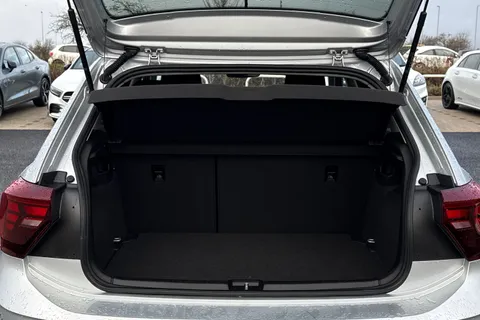 YN25ZLV Volkswagen Polo 1.0 TSI Match 5dr Thumbnail #6