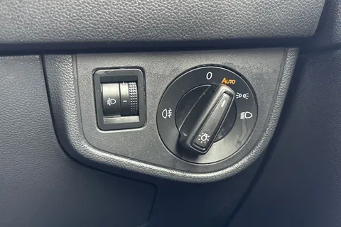 YN25ZLV Volkswagen Polo 1.0 TSI Match 5dr Thumbnail #29