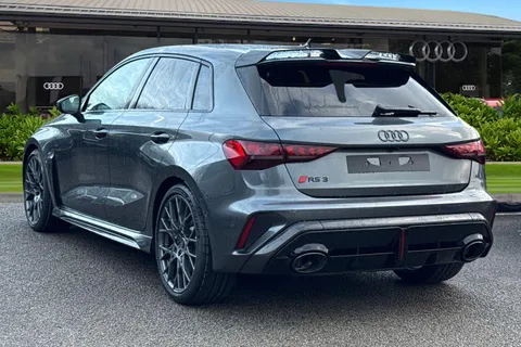  Audi RS 3 2.5 TFSI Carbon Black Sportback S Tronic quattro Euro 6 (s/s) 5dr Thumbnail #3