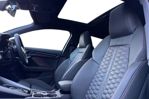  Audi RS 3 2.5 TFSI Carbon Black Sportback S Tronic quattro Euro 6 (s/s) 5dr Thumbnail #16