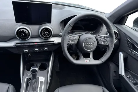  Audi Q2 1.5 TFSI CoD 35 Black Edition S Tronic Euro 6 (s/s) 5dr Thumbnail #18