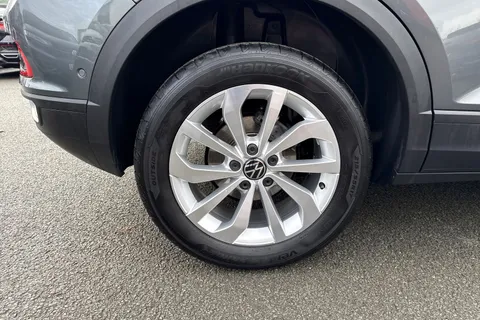 DG24JMU Volkswagen T-Roc 1.5 TSI Match 5dr | Rear Camera | App Connect Thumbnail #10