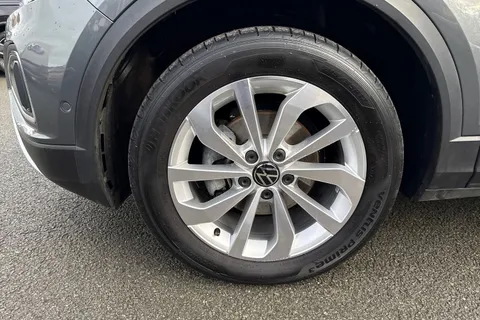 DG24JMU Volkswagen T-Roc 1.5 TSI Match 5dr | Rear Camera | App Connect Thumbnail #12