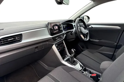 DG24JMU Volkswagen T-Roc 1.5 TSI Match 5dr | Rear Camera | App Connect Thumbnail #14