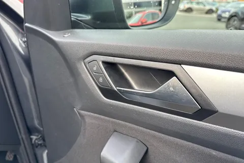 DG24JMU Volkswagen T-Roc 1.5 TSI Match 5dr | Rear Camera | App Connect Thumbnail #20