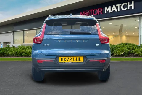 DX72LUL Volvo Xc40 1.5h T5 Recharge 10.7kWh Ultimate Dark Auto Euro 6 (s/s) 5dr Thumbnail #5