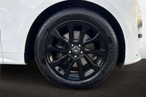 BD72GXT Land Rover Range Rover Sport 3.0 D300 Dynamic SE 5dr Thumbnail #10