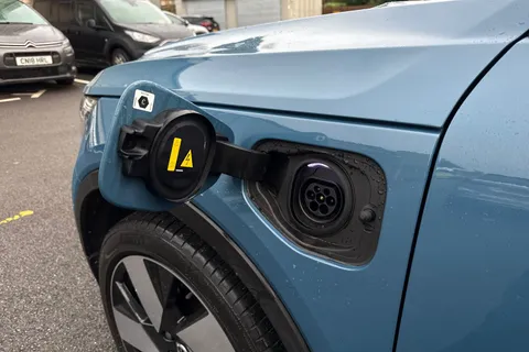 DX72LUL Volvo Xc40 1.5h T5 Recharge 10.7kWh Ultimate Dark Auto Euro 6 (s/s) 5dr Thumbnail #28