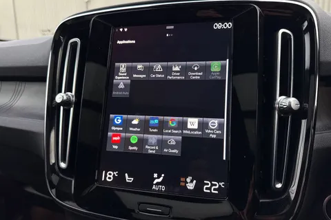 DX72LUL Volvo Xc40 1.5h T5 Recharge 10.7kWh Ultimate Dark Auto Euro 6 (s/s) 5dr Thumbnail #36