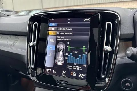 DX72LUL Volvo Xc40 1.5h T5 Recharge 10.7kWh Ultimate Dark Auto Euro 6 (s/s) 5dr Thumbnail #43