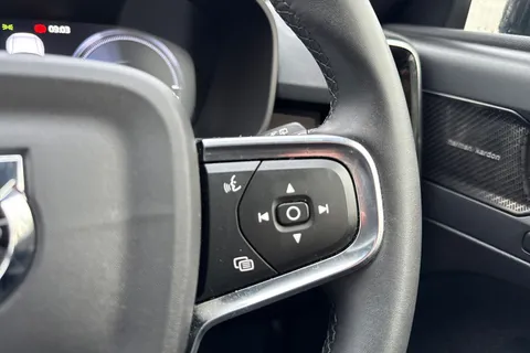 DX72LUL Volvo Xc40 1.5h T5 Recharge 10.7kWh Ultimate Dark Auto Euro 6 (s/s) 5dr Thumbnail #48