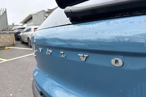 DX72LUL Volvo Xc40 1.5h T5 Recharge 10.7kWh Ultimate Dark Auto Euro 6 (s/s) 5dr Thumbnail #52