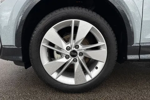 Audi Q2 1.5 TFSI CoD 35 S line S Tronic Euro 6 (s/s) 5dr Thumbnail #13