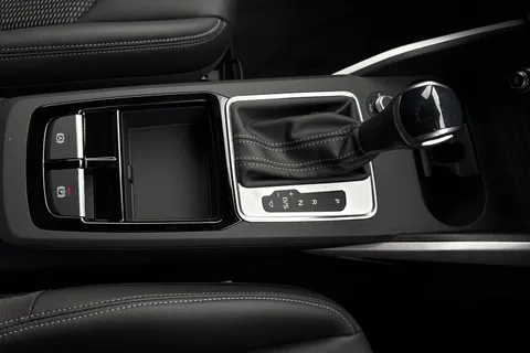 Audi Q2 1.5 TFSI CoD 35 S line S Tronic Euro 6 (s/s) 5dr Thumbnail #23