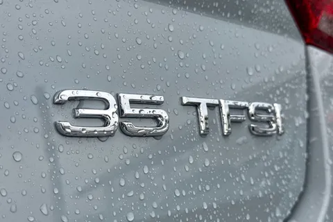 Audi Q2 1.5 TFSI CoD 35 S line S Tronic Euro 6 (s/s) 5dr Thumbnail #26