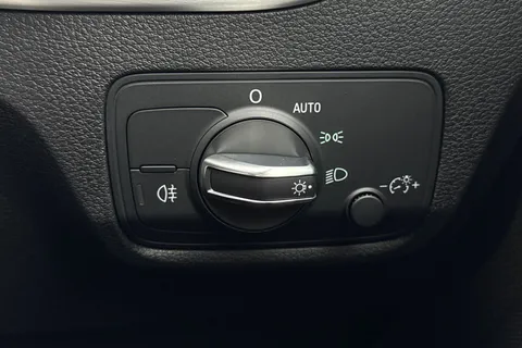 Audi Q2 1.5 TFSI CoD 35 S line S Tronic Euro 6 (s/s) 5dr Thumbnail #31