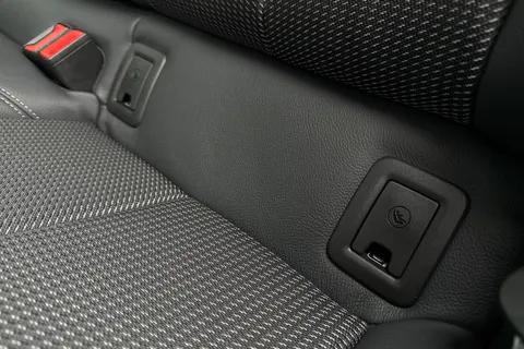 Audi Q2 1.5 TFSI CoD 35 S line S Tronic Euro 6 (s/s) 5dr Thumbnail #33