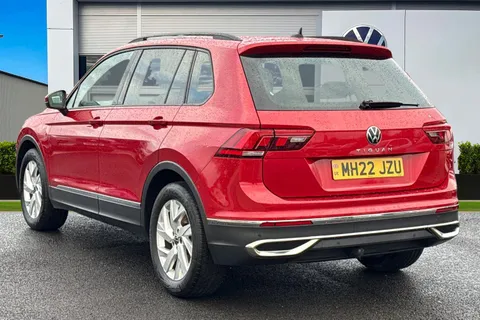 MH22JZU Volkswagen Tiguan 1.5 TSI Life 5dr **ELECTRICALLY FOLDING MIRRORS, ELECTRIC BOOT** Thumbnail #2