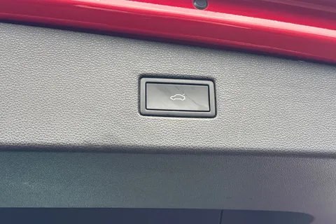 MH22JZU Volkswagen Tiguan 1.5 TSI Life 5dr **ELECTRICALLY FOLDING MIRRORS, ELECTRIC BOOT** Thumbnail #25