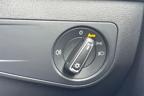 MH22JZU Volkswagen Tiguan 1.5 TSI Life 5dr **ELECTRICALLY FOLDING MIRRORS, ELECTRIC BOOT** Thumbnail #33