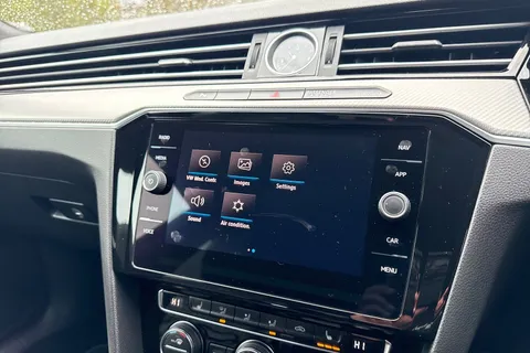 FA19NKC Volkswagen Arteon 2.0 TDI R-Line Fastback DSG Euro 6 (s/s) 5dr Thumbnail #34