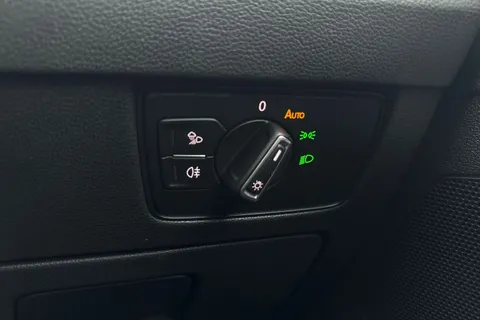 FA19NKC Volkswagen Arteon 2.0 TDI R-Line Fastback DSG Euro 6 (s/s) 5dr Thumbnail #40