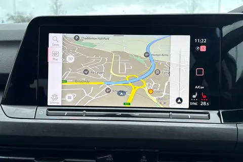 VO22NLP Volkswagen Golf 1.5 TSI Style 5dr **17' VENTURA ALLOYS + WINTER PACK** Thumbnail #16