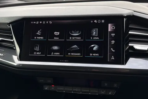 DY75XLG Audi Q4 e-tron Q4 Black Edition 45 e-tron 210,00 kW Thumbnail #41