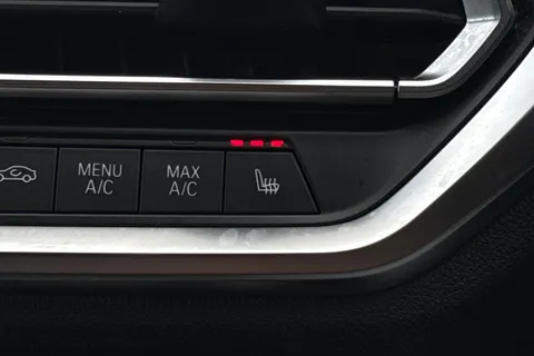 YG71TWF BMW 3 Series 2.0 318i M Sport Auto Euro 6 (s/s) 4dr Thumbnail #40