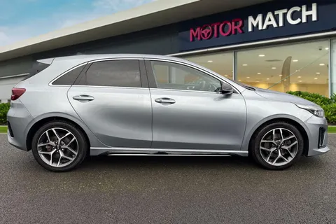 FG69UUL Kia Ceed 1.4 T-GDi GT-Line Lunar Edition Euro 6 (s/s) 5dr Thumbnail #3