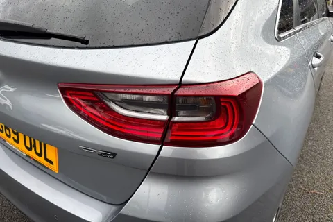 FG69UUL Kia Ceed 1.4 T-GDi GT-Line Lunar Edition Euro 6 (s/s) 5dr Thumbnail #8