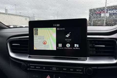 FG69UUL Kia Ceed 1.4 T-GDi GT-Line Lunar Edition Euro 6 (s/s) 5dr Thumbnail #17