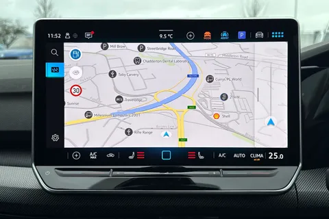 YN25ZLX Volkswagen Golf 1.5 eTSI 150 R-Line 5dr DSG, **WINTER PK** Thumbnail #16