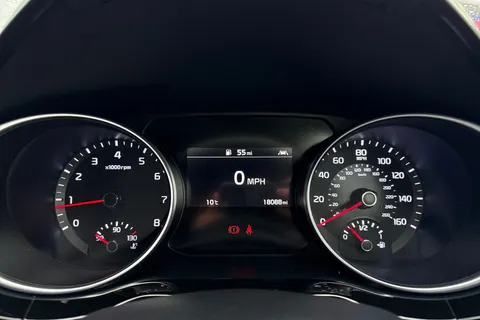 FG69UUL Kia Ceed 1.4 T-GDi GT-Line Lunar Edition Euro 6 (s/s) 5dr Thumbnail #25