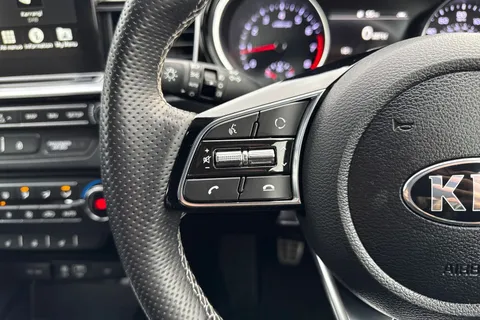 FG69UUL Kia Ceed 1.4 T-GDi GT-Line Lunar Edition Euro 6 (s/s) 5dr Thumbnail #26