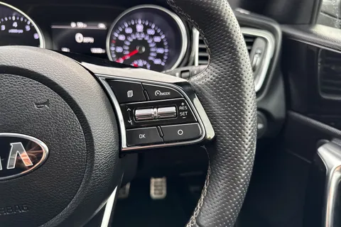 FG69UUL Kia Ceed 1.4 T-GDi GT-Line Lunar Edition Euro 6 (s/s) 5dr Thumbnail #27