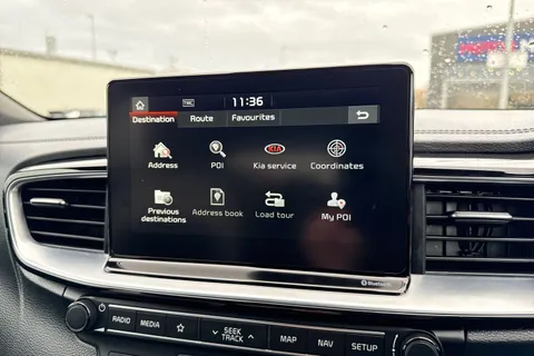 FG69UUL Kia Ceed 1.4 T-GDi GT-Line Lunar Edition Euro 6 (s/s) 5dr Thumbnail #37