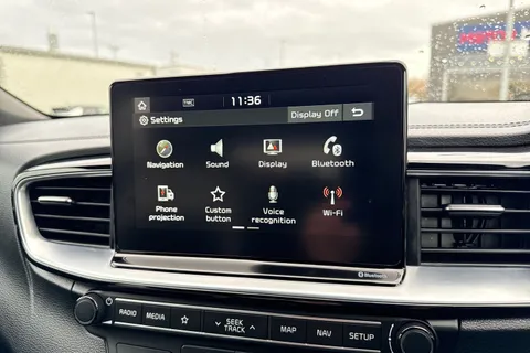 FG69UUL Kia Ceed 1.4 T-GDi GT-Line Lunar Edition Euro 6 (s/s) 5dr Thumbnail #38