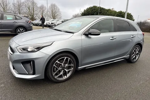 FG69UUL Kia Ceed 1.4 T-GDi GT-Line Lunar Edition Euro 6 (s/s) 5dr Thumbnail #54