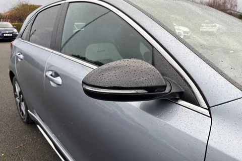 FG69UUL Kia Ceed 1.4 T-GDi GT-Line Lunar Edition Euro 6 (s/s) 5dr Thumbnail #61