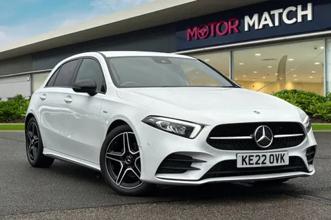 KE22OVK Mercedes-Benz A Class 1.3 A200 AMG Line Edition (Executive) 7G-DCT Euro 6 (s/s) 5dr Thumbnail #2