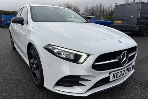 KE22OVK Mercedes-Benz A Class 1.3 A200 AMG Line Edition (Executive) 7G-DCT Euro 6 (s/s) 5dr Thumbnail #10