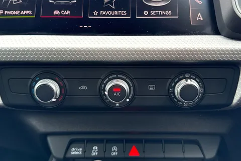 BD71JFK Audi A1 S line 30 TFSI  110 PS S tronic Thumbnail #23